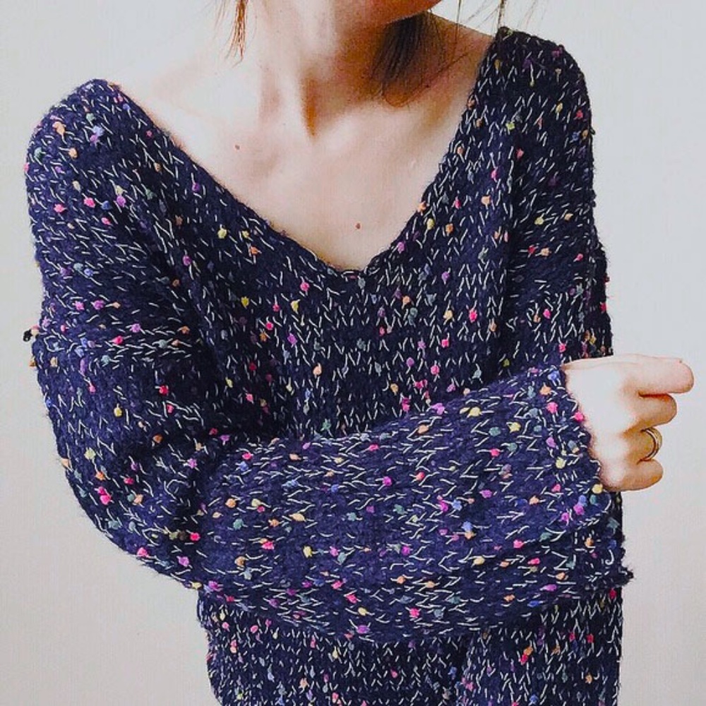 NWT NAVY OVERSIZED Pom Pom sweater